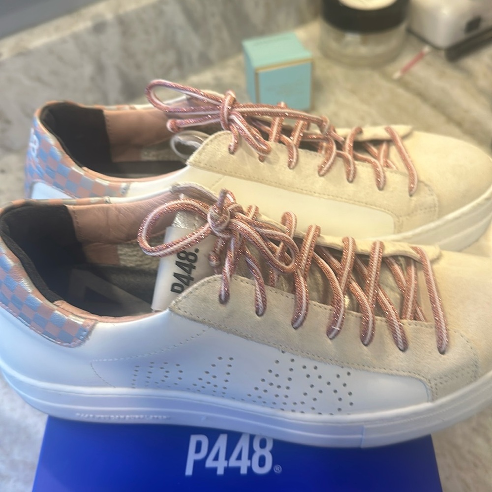 P448 Sneakers. Made in Italy. Size 39